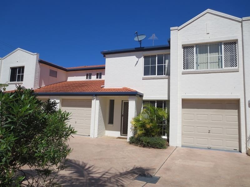 2/1 Urara St, Yamba NSW 2464