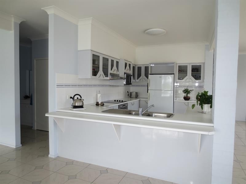 13 Osprey Dr, Yamba NSW 2464