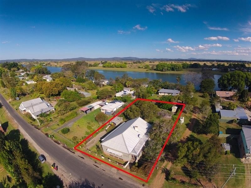 34 Clarence St, Brushgrove NSW 2460