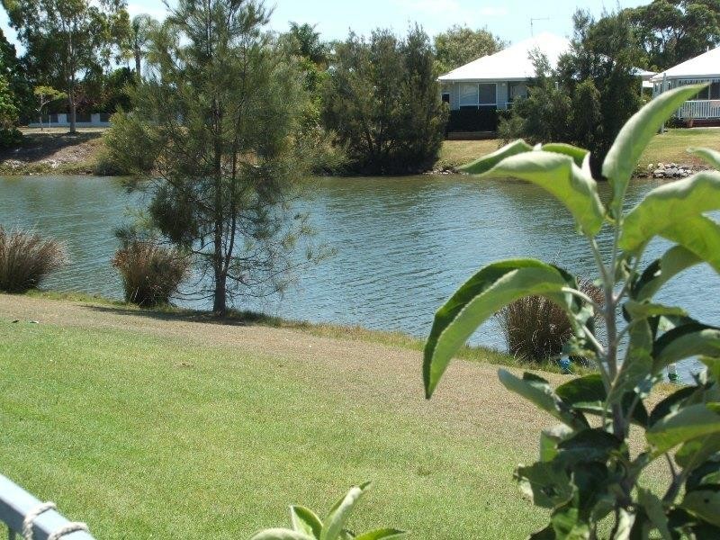 5 Newport Island Cct, Yamba NSW 2464