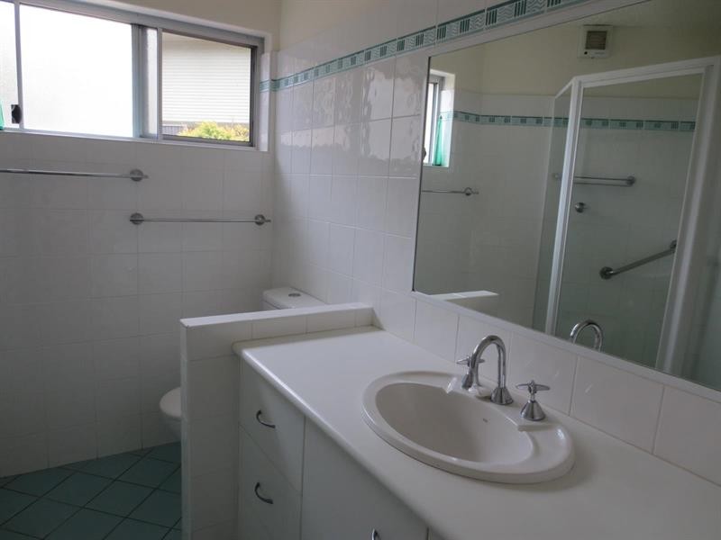 1/1 Pippi St, Yamba NSW 2464