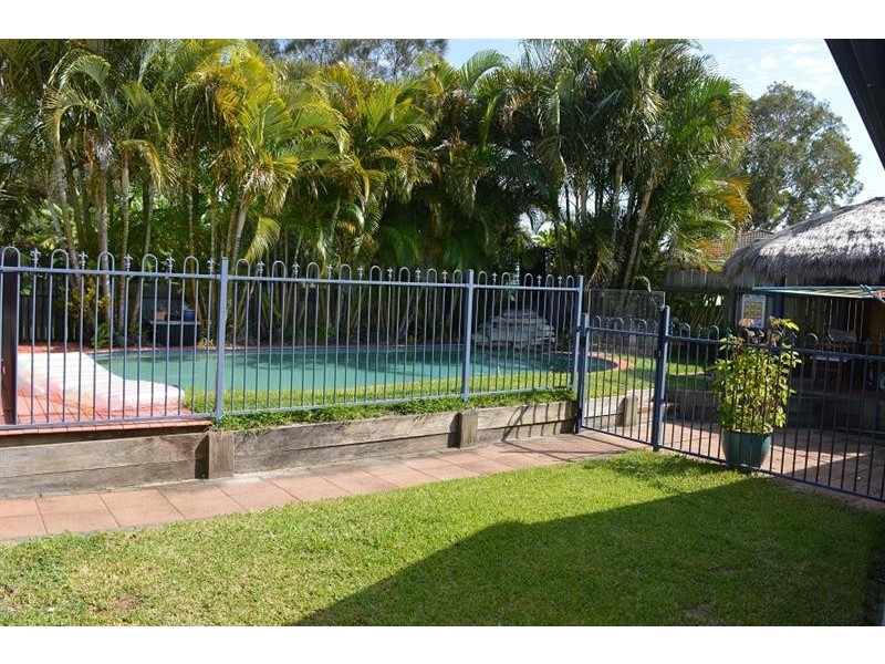 101 Yamba Rd, Yamba NSW 2464