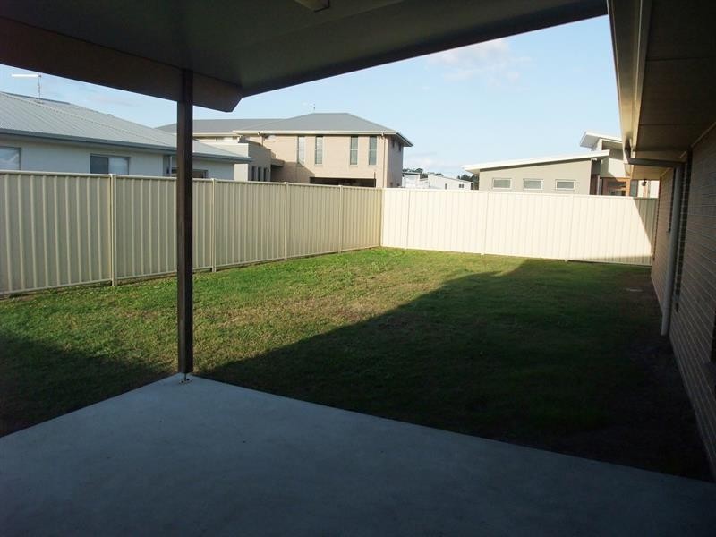 20 William Ave, Yamba NSW 2464