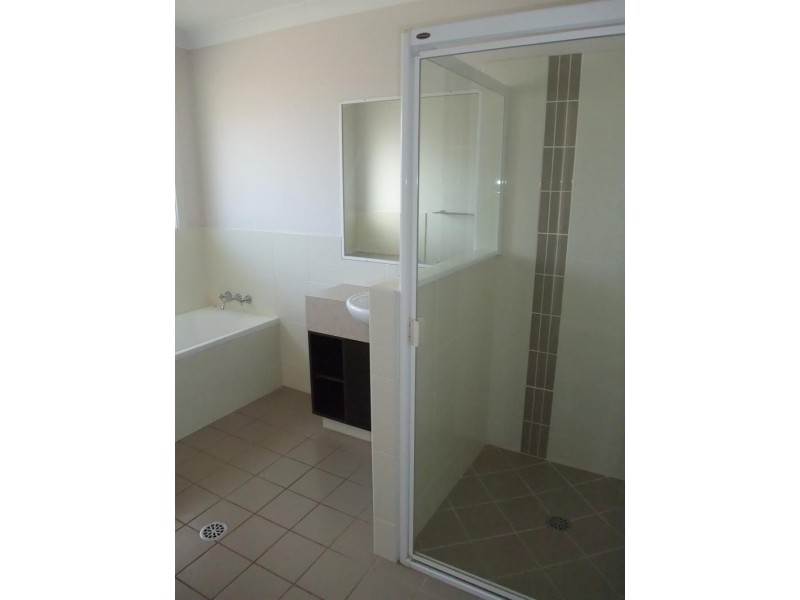 20 William Ave, Yamba NSW 2464