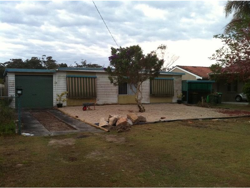 15 Loxton Ave, Iluka NSW 2466