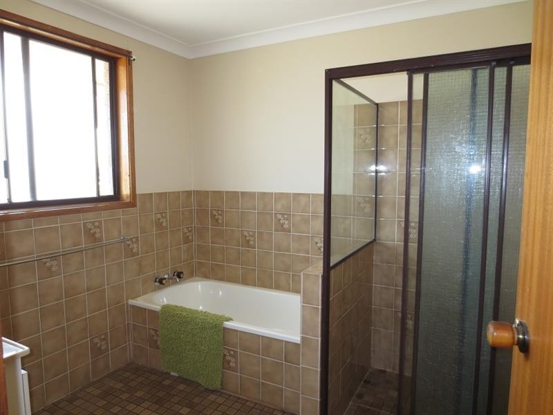 1 Westringia  Pl, Yamba NSW 2464