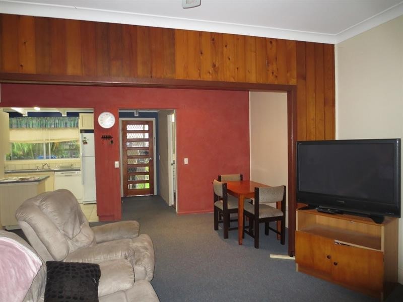 101 Yamba Rd, Yamba NSW 2464