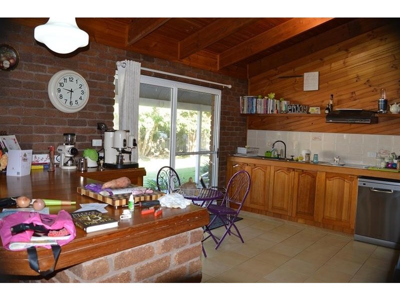 46 Park Ave, Yamba NSW 2464