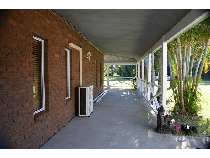 46 Park Ave, Yamba NSW 2464