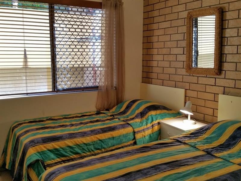 1/6 Queen St, Yamba NSW 2464