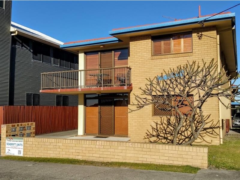 1/6 Queen St, Yamba NSW 2464