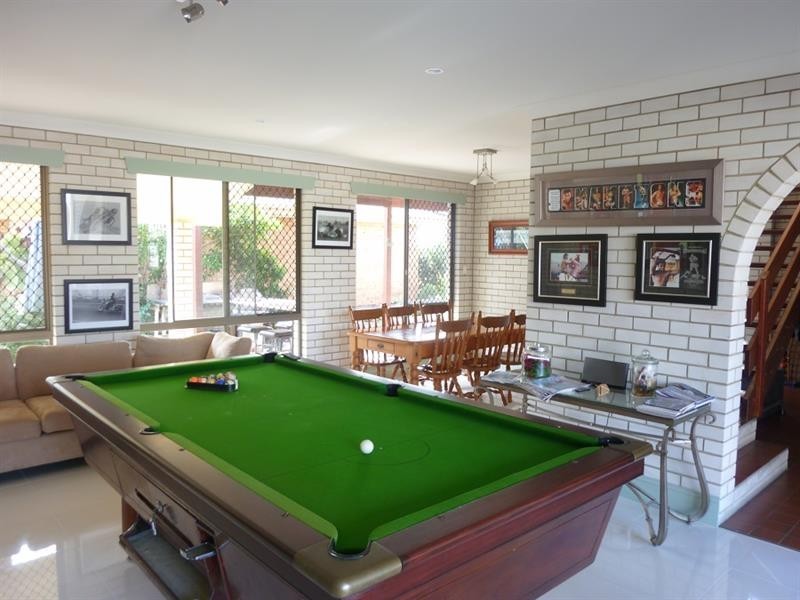 6 Bent St, Yamba NSW 2464