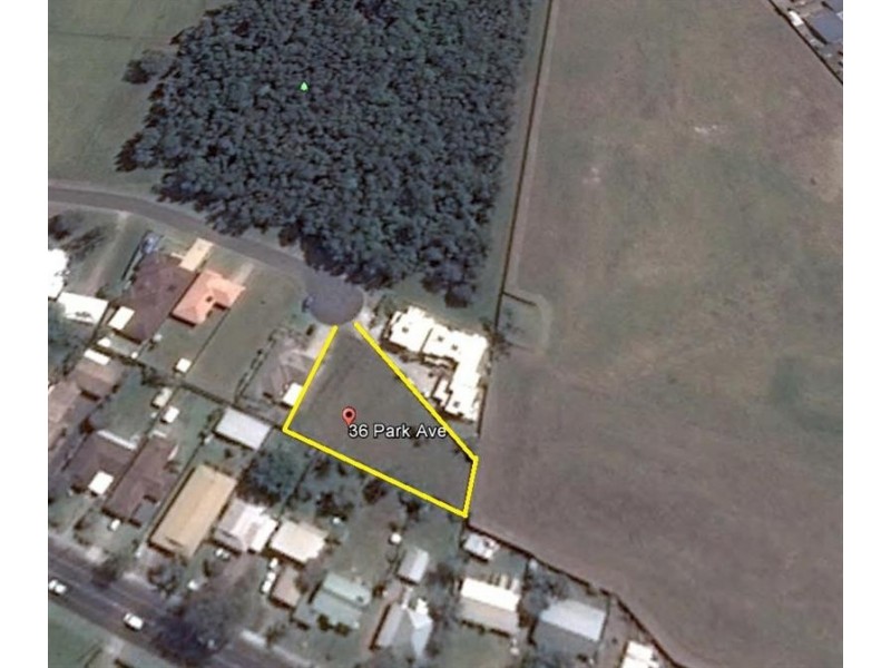 36 Park Ave, Yamba NSW 2464