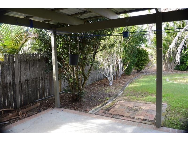 7 Plover Cl, Yamba NSW 2464