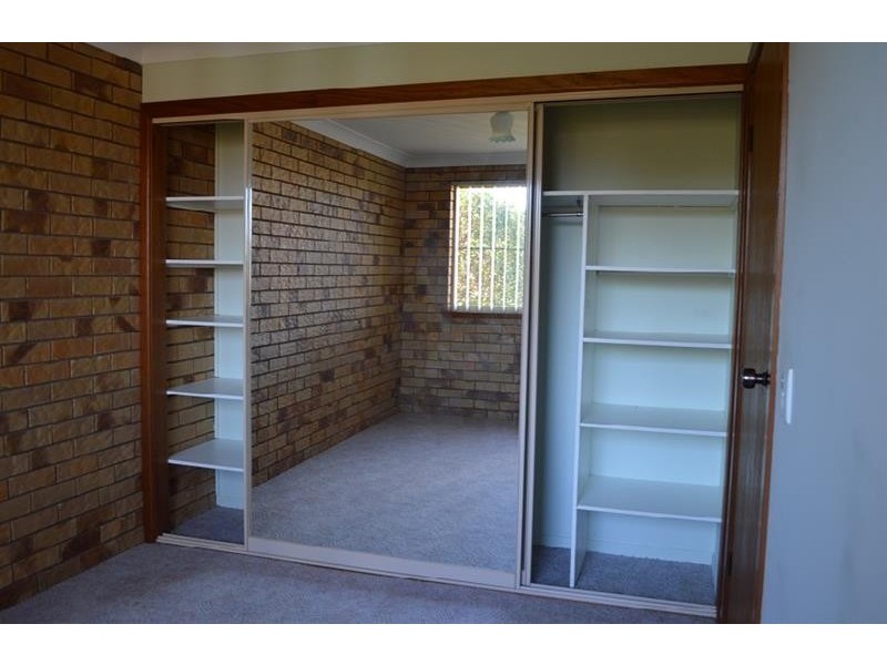 2/40 Acacia Cct, Yamba NSW 2464