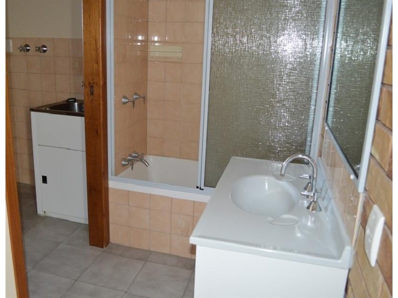 2/40 Acacia Cct, Yamba NSW 2464