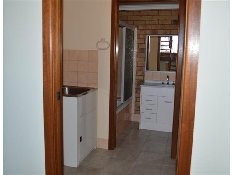 2/40 Acacia Cct, Yamba NSW 2464