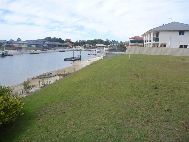 20 Taine Ct, Yamba NSW 2464