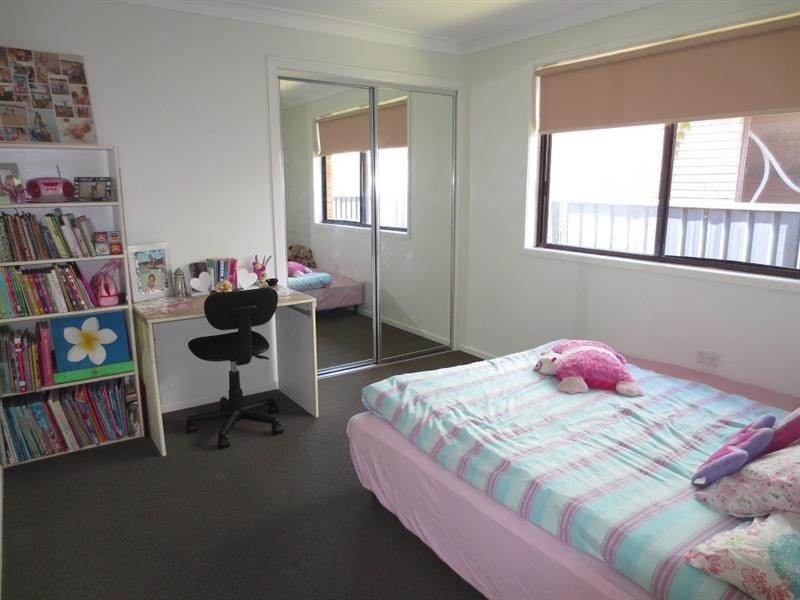 147 Yamba Rd, Yamba NSW 2464