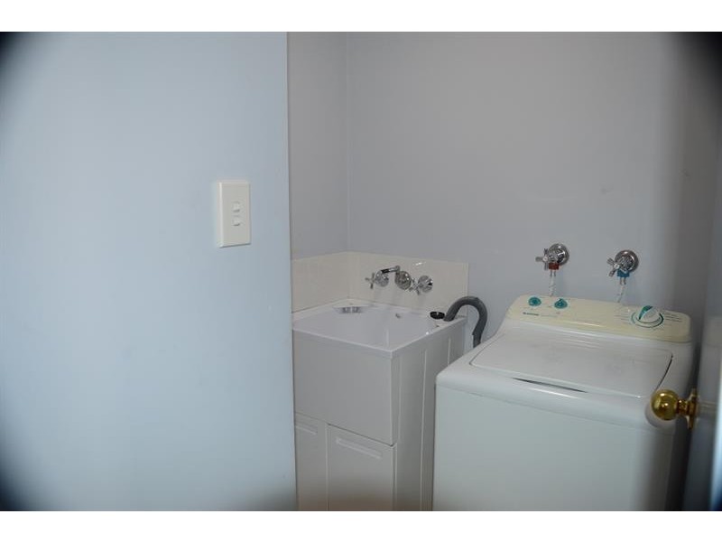 33 Lady Nelson Pl, Yamba NSW 2464