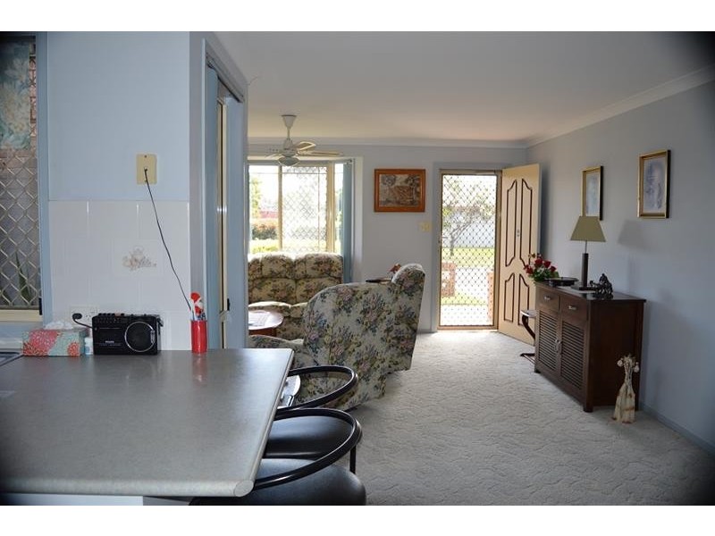 33 Lady Nelson Pl, Yamba NSW 2464