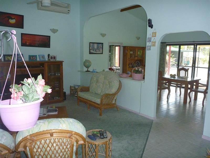 6 King Parrot Pde, Gulmarrad NSW 2463