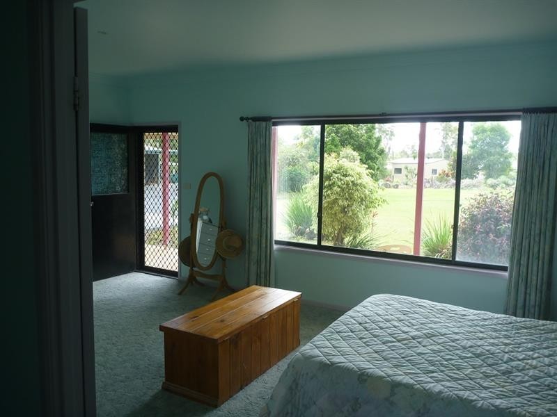 6 King Parrot Pde, Gulmarrad NSW 2463