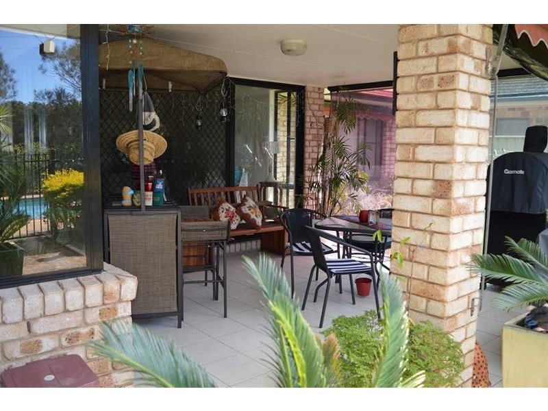 30 Bayview Dr, Yamba NSW 2464