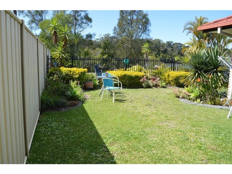 30 Bayview Dr, Yamba NSW 2464