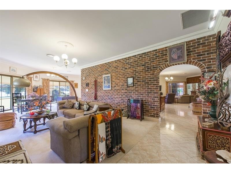 74 Mcconnells Lane, Palmers Island NSW 2463
