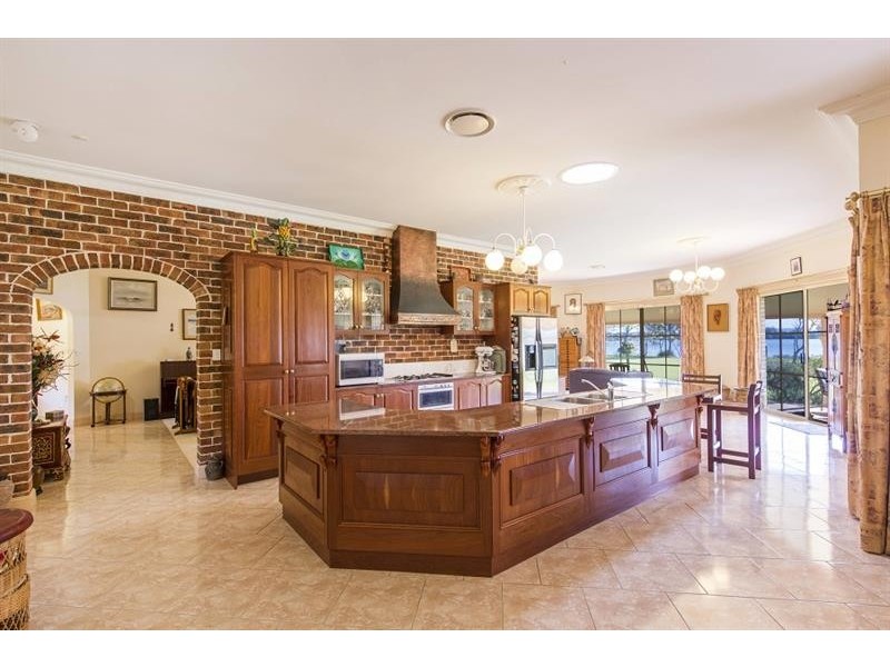 74 Mcconnells Lane, Palmers Island NSW 2463