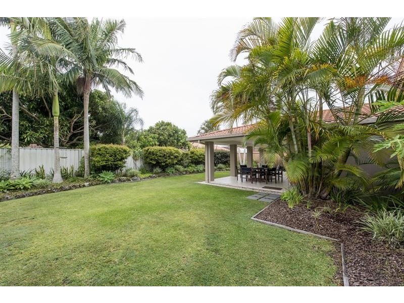 22 Witonga Dr, Yamba NSW 2464