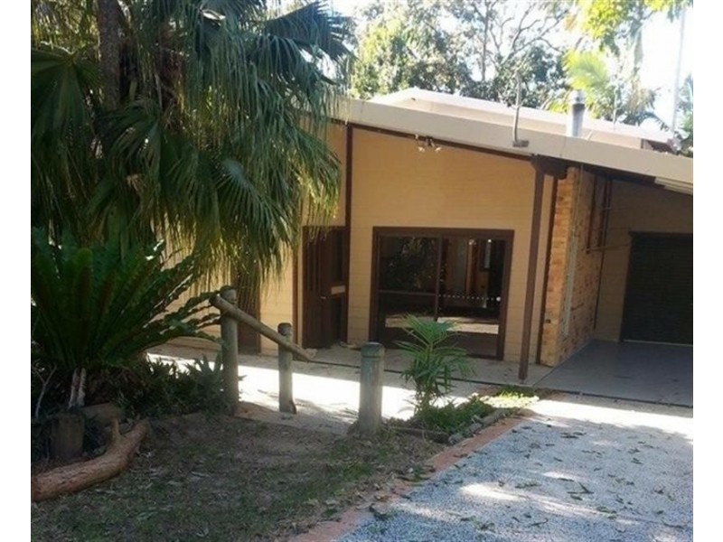 30 Young St, Wooloweyah NSW 2464