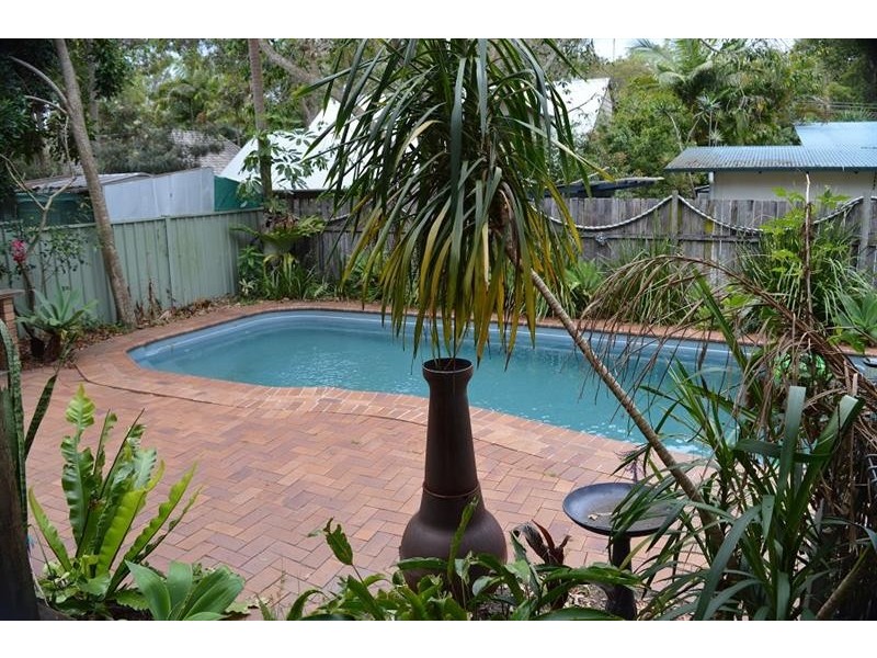 30 Young St, Wooloweyah NSW 2464