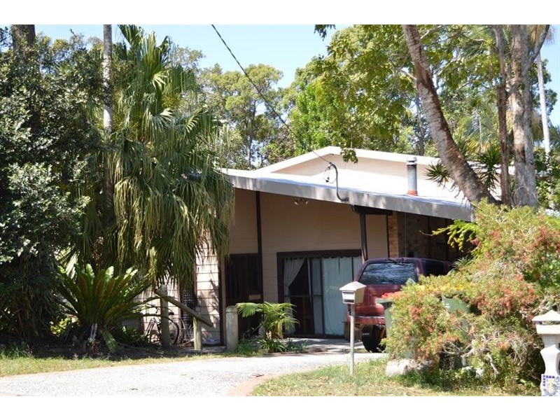 30 Young St, Wooloweyah NSW 2464