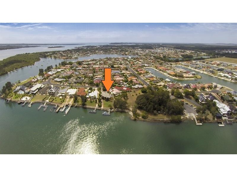 54 Palm Tce, Yamba NSW 2464