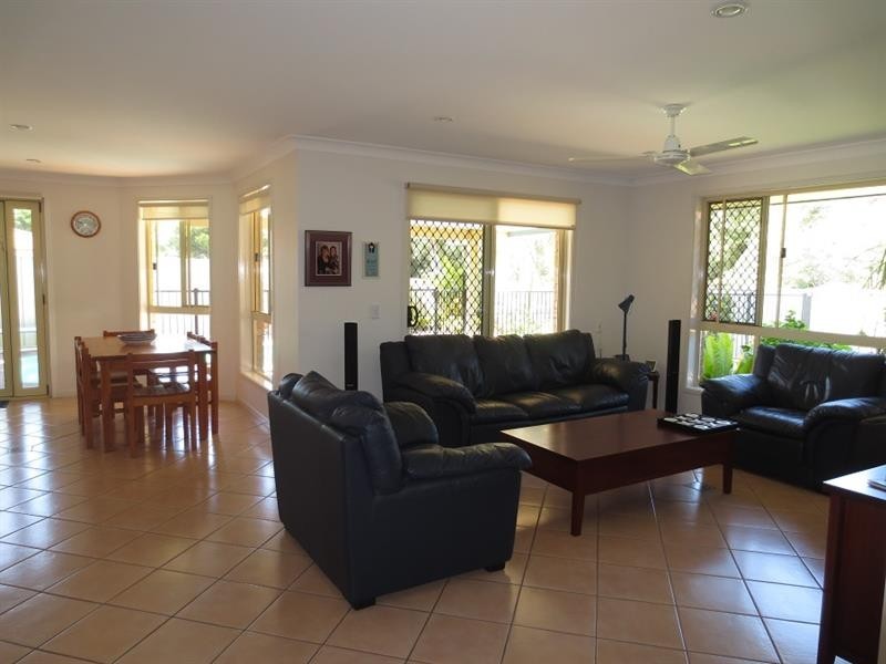 47 Harold Tory Dr, Yamba NSW 2464