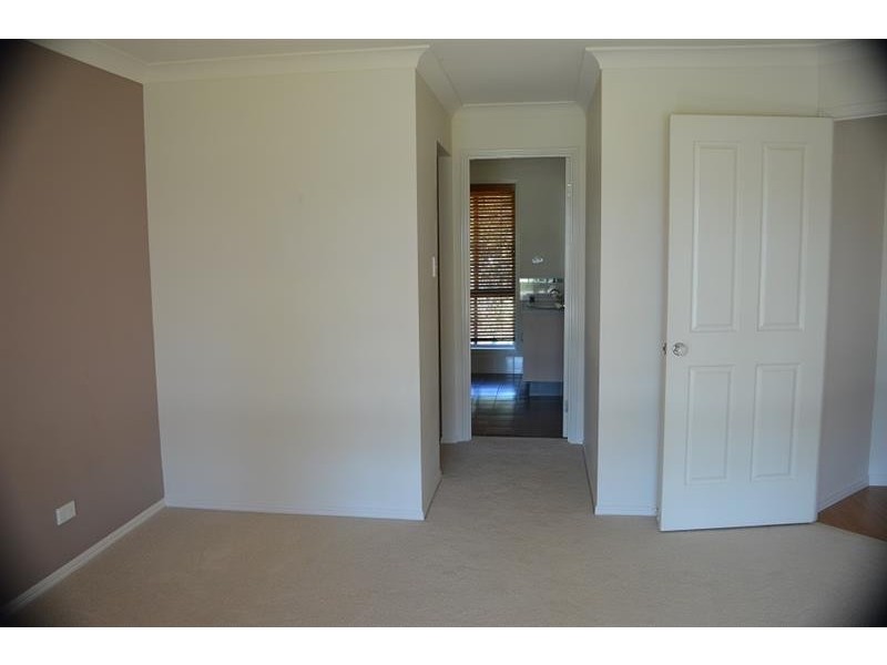 5 Newport Island Cct, Yamba NSW 2464