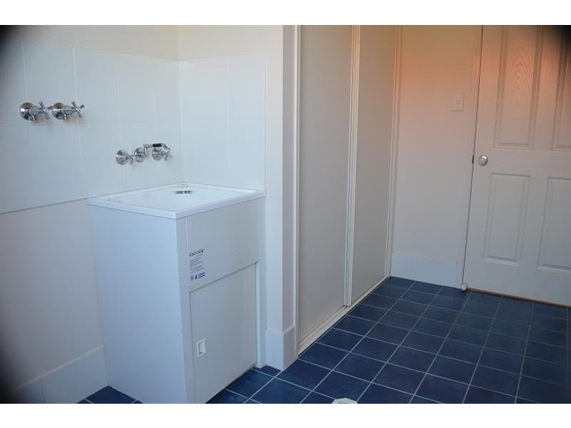 5 Newport Island Cct, Yamba NSW 2464