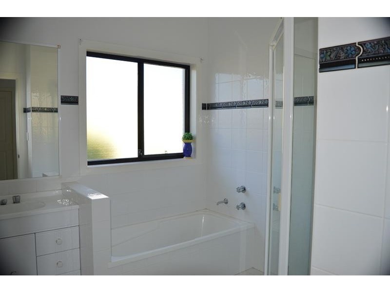 26 Palm Tce, Yamba NSW 2464