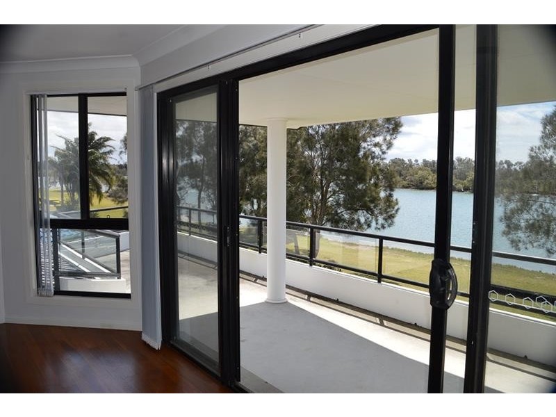 26 Palm Tce, Yamba NSW 2464