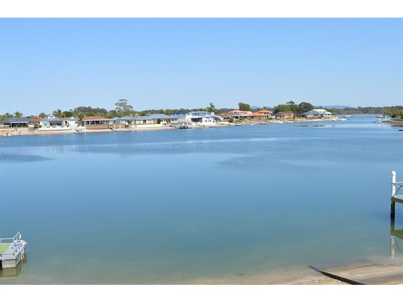 29 Melaleuca Dr, Yamba NSW 2464