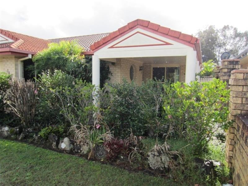 30 Palm Tce, Yamba NSW 2464