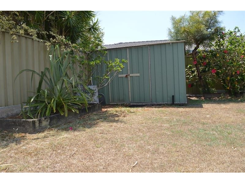 4 Osprey Dr, Yamba NSW 2464