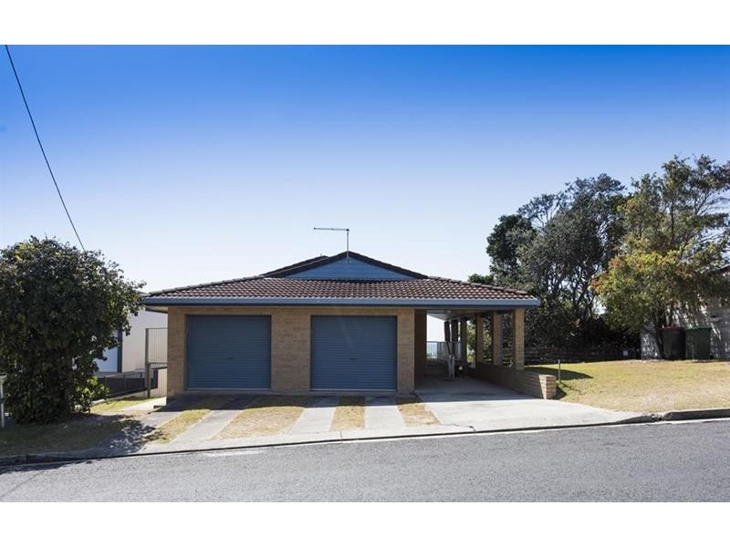 10 Pilot St, Yamba NSW 2464