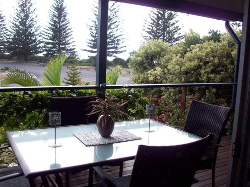 3/11 Pacific Pde, Yamba NSW 2464