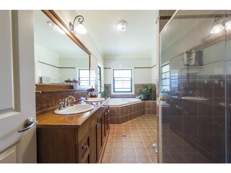 60 Micalo Rd, Micalo Island NSW 2464