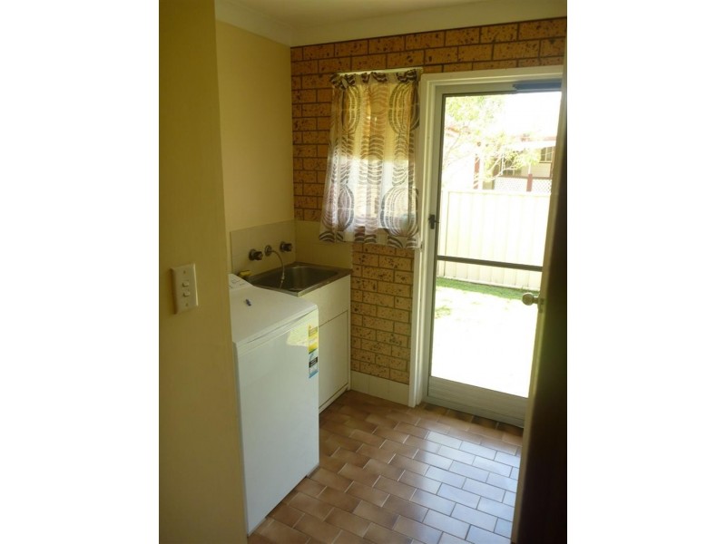 3/9 Hemingway Pl, Iluka NSW 2466