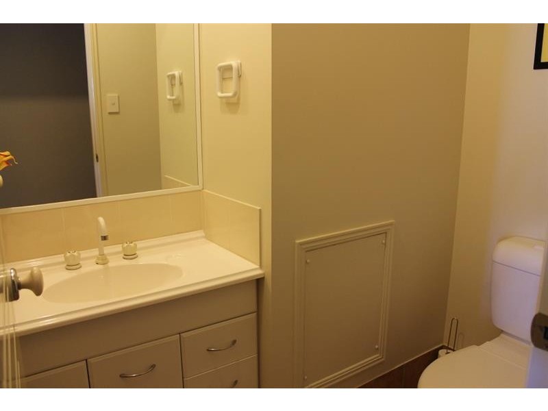 6 Arakoon Ct, Yamba NSW 2464