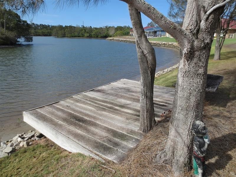 6 Arakoon Ct, Yamba NSW 2464